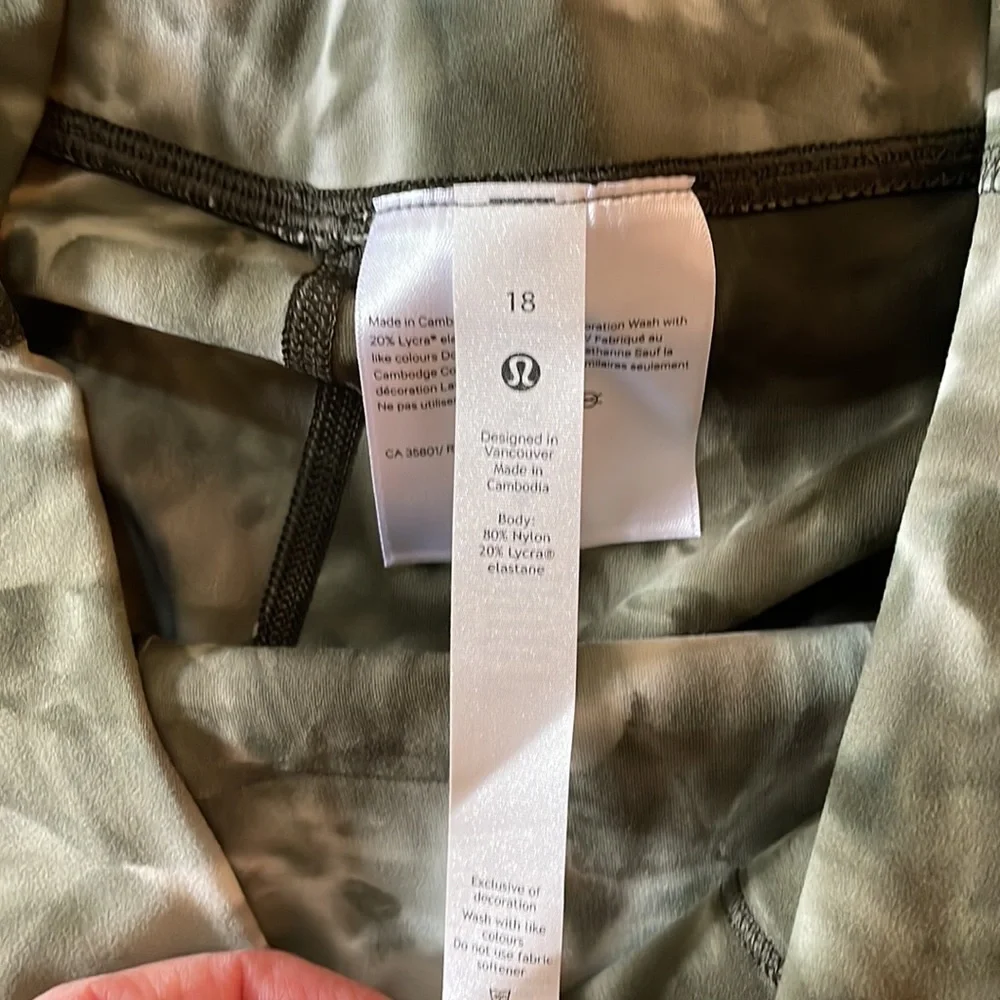 NWT Lululemon Align HR Pant 28"- size 18 - Picture 9 of 12